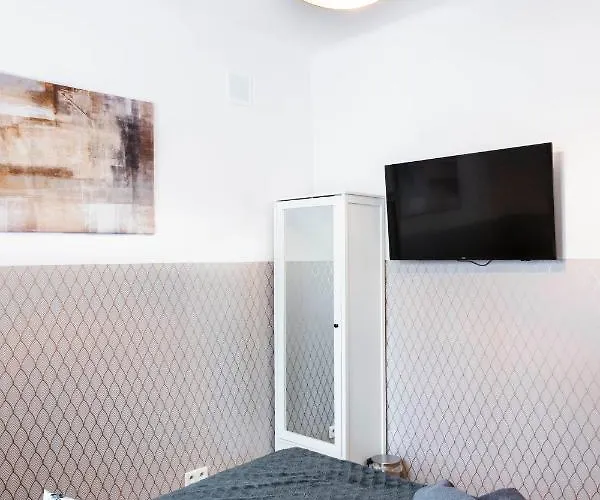 Hostel Clicktheflat Royal Route Warecka Warsaw